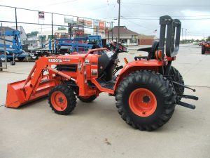 Bahrns Equipment Kubota Dealer